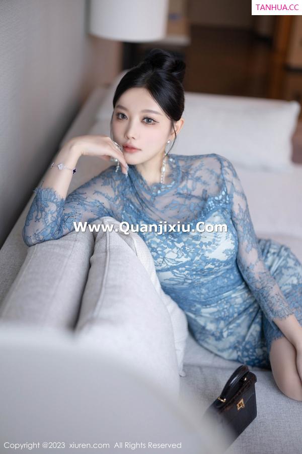 杨晨晨 sugar小甜心CC [XiuRen]高清写真图 2023.11.28 No.7732 杨晨晨Yome 丝袜美腿第8张图片